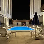 Grand Diker Port Residence