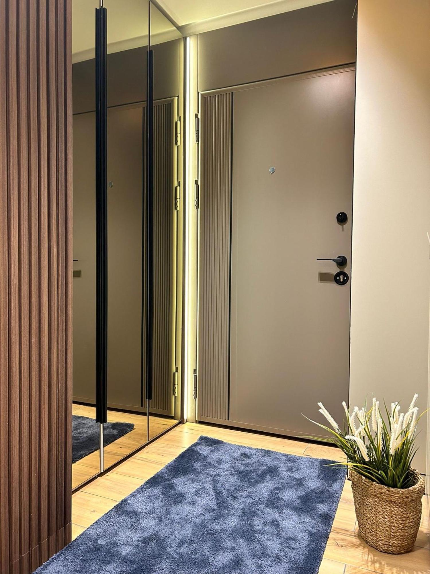 Grand Diker Port Apartment *