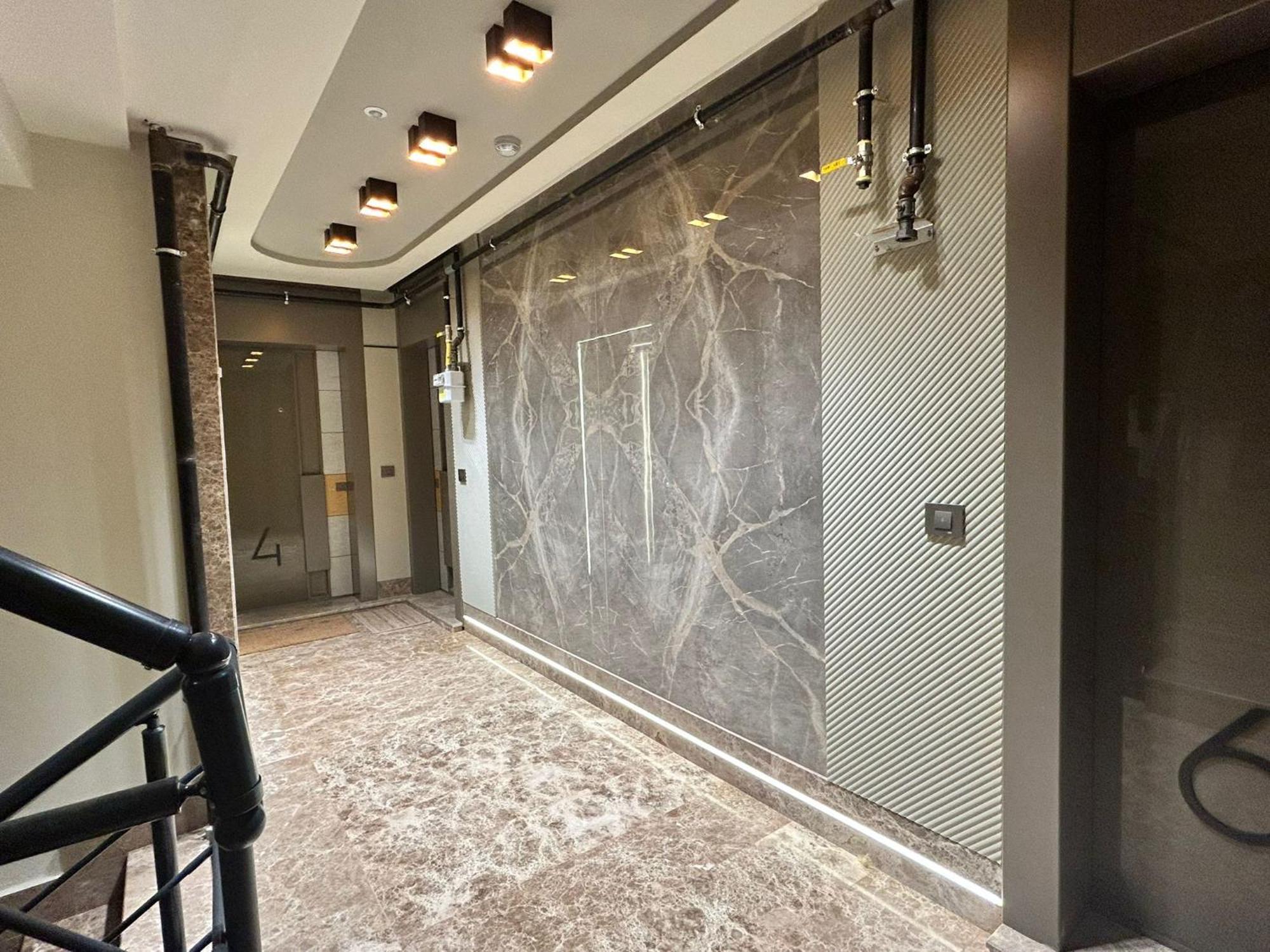 Grand Diker Port Apartment *