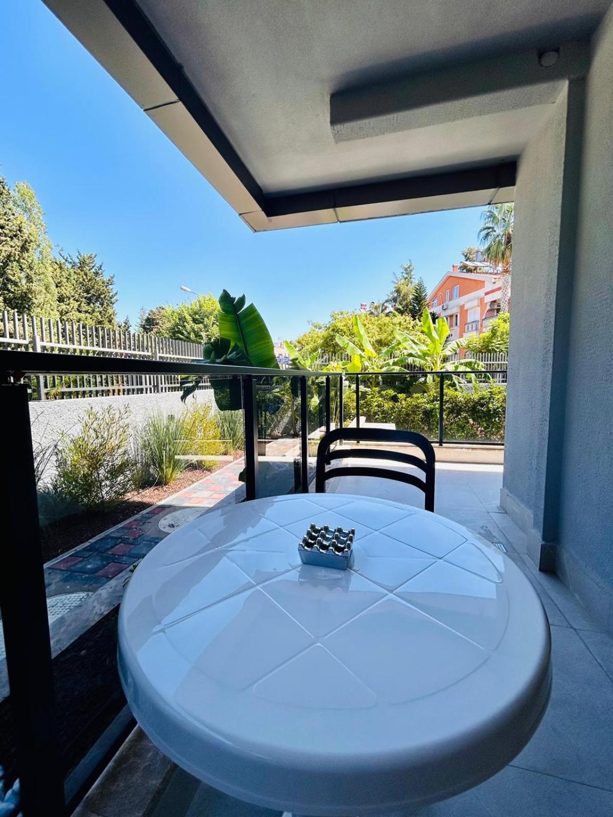 Apartment Grand Diker Port